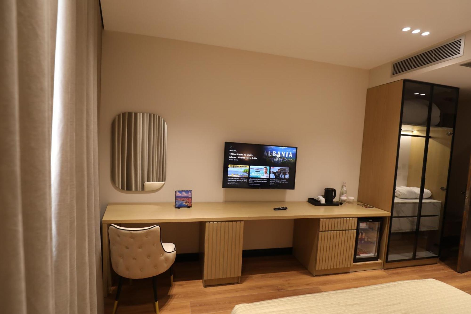 Hotell Rich 4*